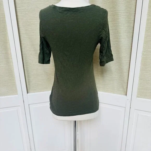 Old Navy Army Green Top Lace Front Short Sleeved Top V-Neck Buttons Boho Top - Picture 4 of 5